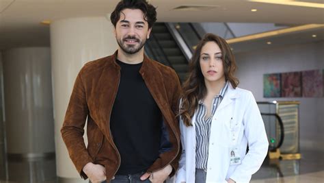 Show tv ekranlarında yayınlanmaya başlayan; Başrolleri Öykü Karayel ve Gökhan Alkan paylaşacak ...