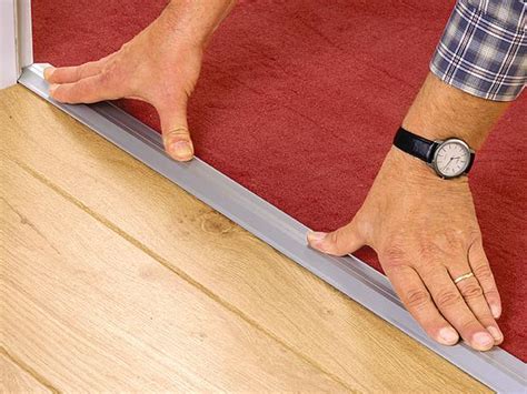 Im laufe der nutzung des teppichs haben sich allerlei getier usw im floor des teppichs angesammelt milben. So verlegen Sie lose Teppichböden | BAUHAUS