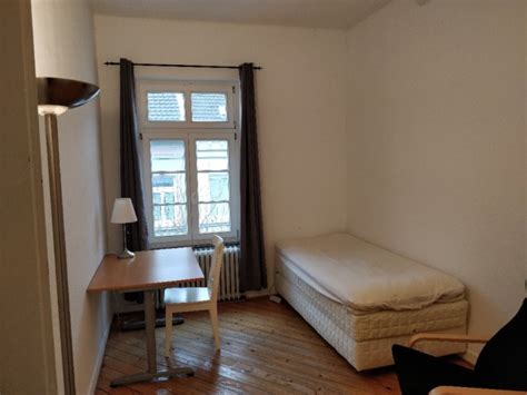 Schnell und günstig in bonn ihre möblierte wohnung auf zeit mieten und vermieten. helles möbiliertes Zimmer am Tor zur Altstadt ...