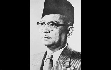 Grafis oleh davies surya dan arvin supriyadi di jakarta. Bapa Kemerdekaan | Perdana Menteri Malaysia | Foto | Astro ...