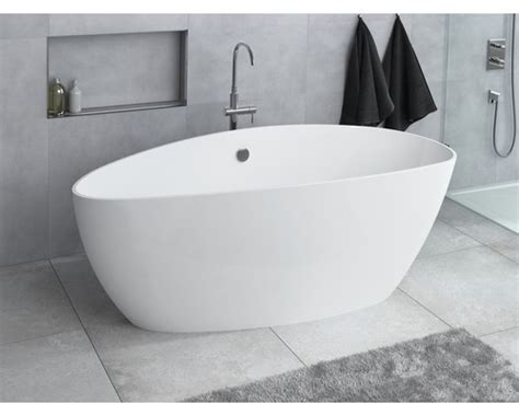 Da ist für jeden geschmack, jede raumsituation und jedes portemonnaie das richtige modell dabei. Freistehende Badewanne Ria 157x70 cm rechts weiss kaufen ...