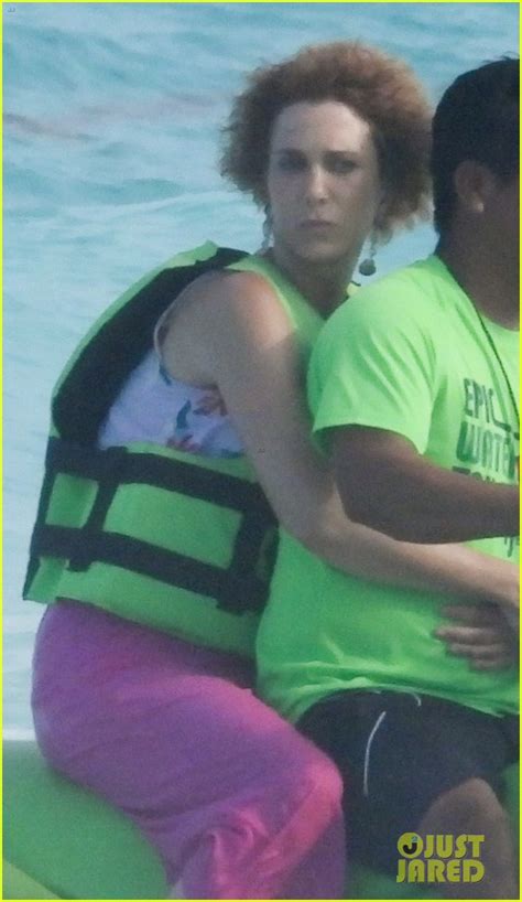 Keep track of everything you watch; Kristen Wiig & Annie Mumolo Film an Action Scene for 'Barb ...