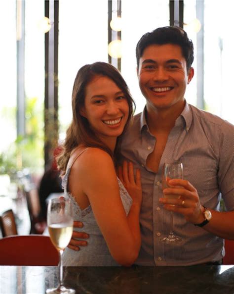 Bekijk onze henry golding selectie voor de allerbeste unieke of custom handgemaakte items uit onze shops. 'Crazy Rich Asians' Has Found a Lead Actor and He's Daddy AF