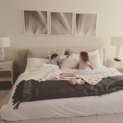 Master bedroom holds a very important role. Regardez cette photo Instagram de @kourtneykardash • 576.4 ...