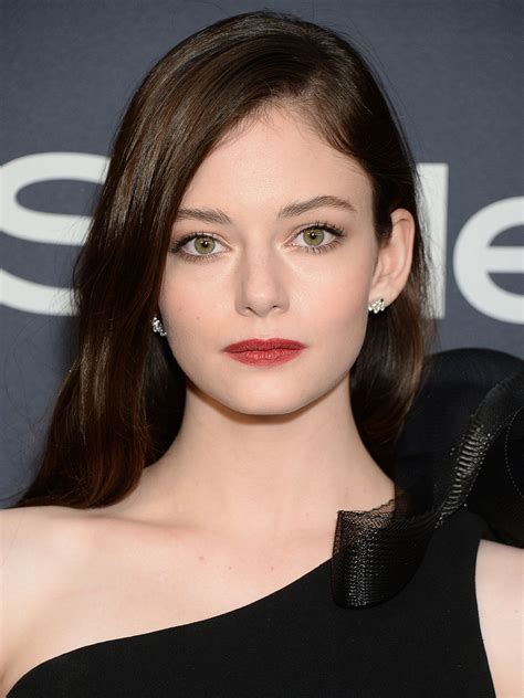 Want to stay on top of all the latest and hottest celebrity action? Mackenzie Foy - AdoroCinema