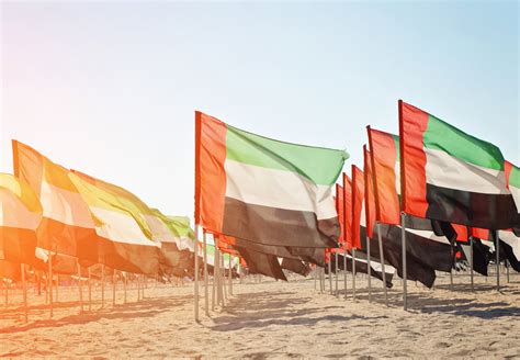 This complete list includes fixed uae holidays in 2021 as well as uae public holidays dependent on moon sightings such as as ramadan and the eid the former honours the emirati's who have died for their country, and uae national day celebrates the day that the seven emirates came together to. صور علم الامارات 2020 اجمل صور علم دولة الإمارات - احلى صور