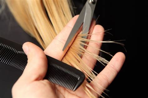 Here are a 10 tips you can use to soften your curls asap: Trim Your Own Split Ends to Fix Damaged Hair | Haarmittel ...