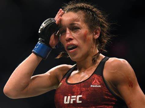 Wcześniej jednak zdobywała tytuły mistrza świata, europy oraz polski w muay thai. UFC 248: Joanna Jedrzejczyk forehead aftermath, Weili ...