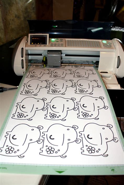 After a very long wait it is finally possible to link the cartridges that are on your gypsy device to the cricut craftroom. Pin on Cricut Explore, Gypsy, & CuttleBug
