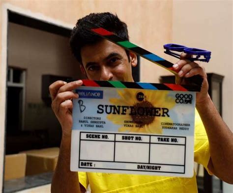 He has featured in various films such as bharat, pataakha, and gabbar is back, wished that the viewers. Sunil Grover Starer zee5 Web Series Sunflower Has Ranvir ...