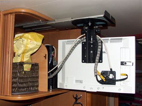 Maybe you would like to learn more about one of these? Mieux intégrer l'écran plat de la tv: votre avis avant ...