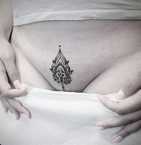 3 860 просмотровдва года назад. Beautiful pubic female tattoos by Anais B. | pubicstyle