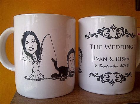 Akan tetapi cangkir ini terbuat dari bahan seng seperti cangkir jaman dulu. Souvenir Wedding Gelas Cantik dan Unik | gebeet.com
