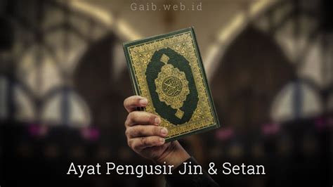 Jin dan setan kafir pekerjaannya adalah menganggu manusia agar lalai dari ketaatannya pada rabbnya. Ayat yang Paling Ditakuti Jin dan Setan - Dunia Gaib dan ...