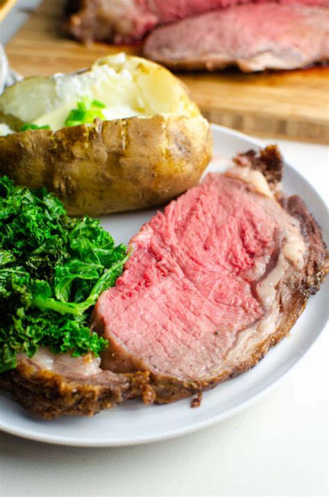 Why only have prime rib on special occasions at restaurants when you can make it in the comfort of your own home? Veg That Goes With Prime Rib - Standing Rib Roast Prime ...