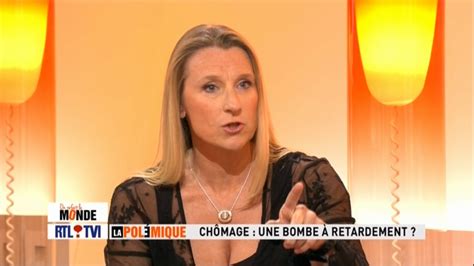 We don't have a biography for charline vanhoenacker. Journalistes en vrac (RTL/RTBF - 2014)