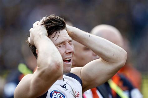 Greene had the ball when the contact was made, but he did extend his arm and make high contact with dangerfield. Toby Greene's dad arrested for headbutting a cop | Odds