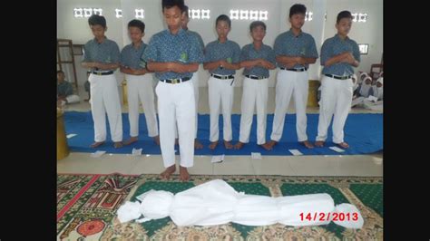 Perbedaan pengucapan doa mayit perempuan dan laki laki. Shalat Jenazah Untuk Anak Kecil Attaubah Institute