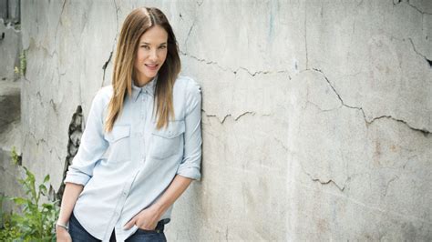 Jade raymond was born in montreal canada. EA Motive's Jade Raymond: 'I want to build a different kind of creatively-led studio' | MCV/DEVELOP