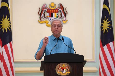 Jun 16, 2021 · kuala lumpur (june 16): Malaysians abroad cannot be prevented from returning, says ...