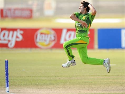 Junaid khan bowled out to kumar sangakkara. Could Salahuddin and Hamza replace Misbah and Younus ...