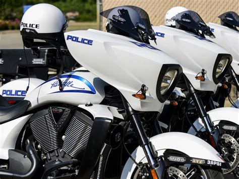 Victory police motorcycles are now on patrol in more than 40 police departments across america and canada. Prattville PD Chooses Victory for New Bikes | CycleVin