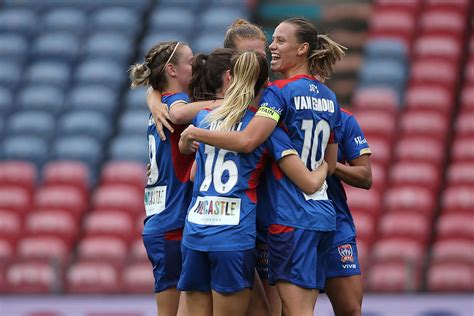 The official account of the westfield #wleague ⚽️ the home of australia's premier women's football competition. W-League: Jets tackle in-form Sky Blues | Newcastle Jets