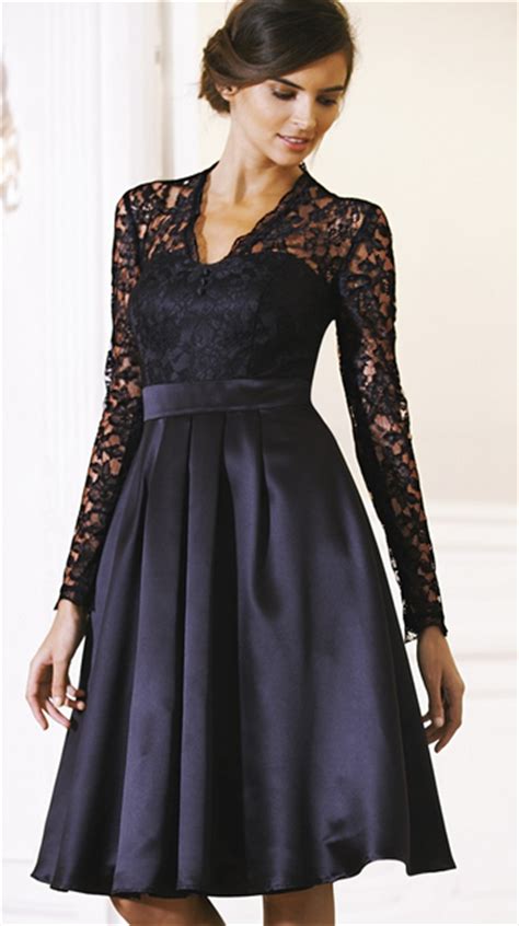 Untuk membuatnya juga sangat mudah. Model Dress Kebaya Remaja Masa Kini | gebeet.com