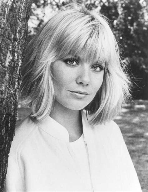 Harriet makepeace in the british police drama dempsey and makepeace, glenda mitchell in eastenders, dci grace barraclough in emmerdale. Glynis BARBER, née Glynis VAN DER RIET - (25 octobre 1955 ...