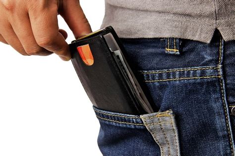 They let you make large transactions without having to carry around cash. Jual Genuine Leather Money Clip Credit Card Pull-Tab Wallet - Dompet Money Clip dg Review ...