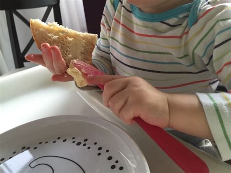 Eine häufige frage hierbei ist, ab wann das baby brot bzw. Ab wann dürfen Babys Brot essen? - mamaskind.de