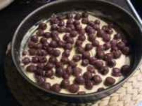 Maybe you would like to learn more about one of these? Kuchen: Kirsch-Baiser-Torte - Rezept mit Bild - kochbar.de