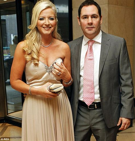Mom woke up and browsing internet in her mobile phone. Ultimo's Michelle Mone caught her husband cheating so she ...