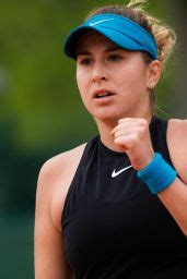 Die schweizerin gewinnt in zwei sätzen mit 6:0 und 6:3. Belinda Bencic - French Open Tennis Tournament 2018 in ...