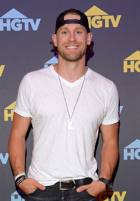The bachelor chase rice says he didn't writesong about. Chase Rice Shirtless with a Drone. (PICTURE)