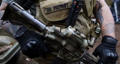 Agents were killed and three more were injured as they were executing a search warrant in sunrise, fla., in a case that involved the vast majority of these warrants occur without incident and the investigation continues. BOMBSHELL: FBI agent indicted for LYING about Robert LaVoy ...