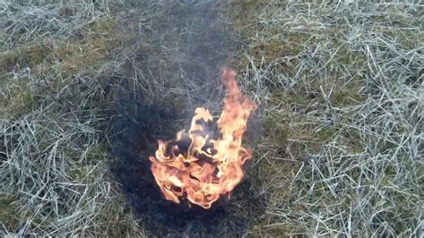 Styrofoam and gasoline as alternative sealant. DIY Home made napalm!!! - YouTube