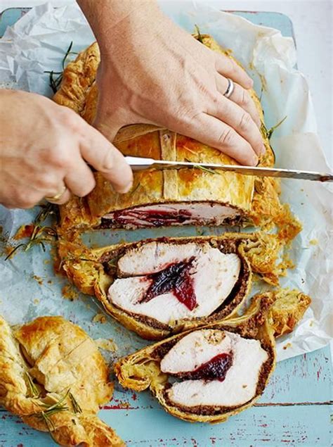Plan ahead and get a thanksgiving meal—turkey, sides, and pie—delivered to your door. Turkey wellington | Recipe | Food recipes, Food, Turkey ...