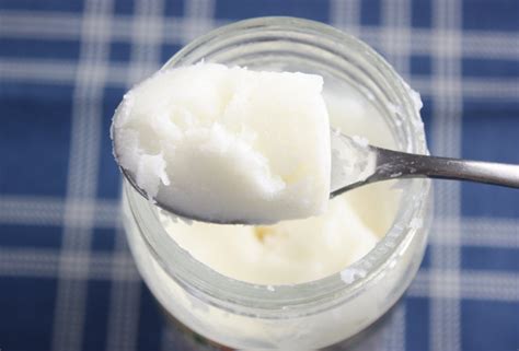 What's the story with coconut oil and sex? What Can I Use As Lube? - Thrillist