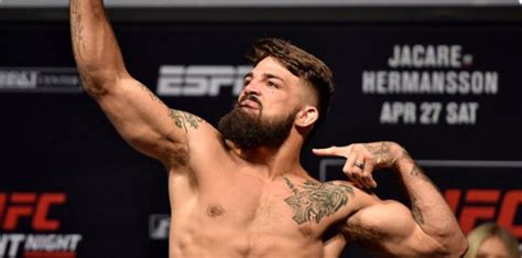 Get the latest ufc breaking news, fight night results, mma records and stats, highlights, photos, videos and. Платитения си пожела Нейт Диаз за Коледа | Boec.BG ...
