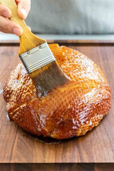 Would you suggest after it has thawed to slice through the ham so the glaze can get into it and doubling the cooking i have purchased a regular 10 lb ham. Cooking A 3 Lb. Boneless Spiral Ham In The Crockpot : Smithfield (2) 3-4 lb. Boneless Spiral ...