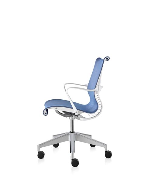 Of course, it's not going to be a pedestal style monstrosity. Image result for thin minimalist office chair (With images ...