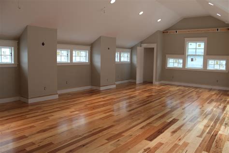 Wood floors are usually topped with a gloss layer to protect the wood and give it a shine. Hickory Flooring for the Home - Hardwood Floors ...