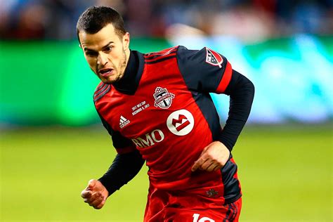 Born 26 january 1987) is an italian professional footballer. Sebastian Giovinco Toronto - 100 mejores jugadores de 2017 ...