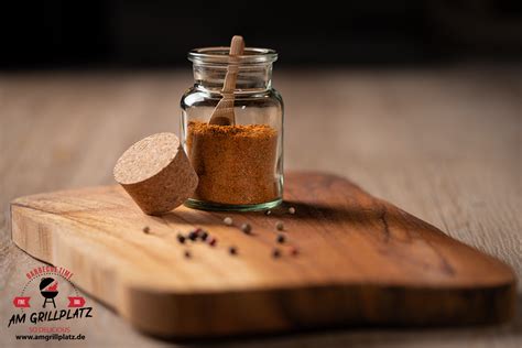 Einfach das grillgut mit ein paar tropfen olivenöl oder senf bestreichen, dann großzügig mit magic dust einreiben und für einen intensiven geschmack ein paar stunden im kühlschrank ziehen lassen. Cajun-Gewürzmischung - Am Grillplatz - BBQ & Grillrezepte