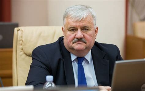 Ziua eroilor de înălţarea domnului, biserica ortodoxă română (bor) face praznic de pomenire a eroilor. Decis. Ziua de dupa alegerile prezidentiale - declarata zi libera. Pe 2 noiembrie se vor ...