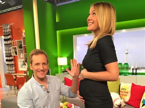 Alina merkau is with raymundo aguilar. Baby-News: Frühstücksfernsehen-Moderatorin ist schwanger ...