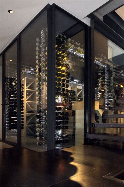 Avec années d'expérience dans les aménagements de cave à vin la gamme bloc cellier a conquis les professionnels du vin. Agencement cave vin en Savoie, Loik Routin | Aménagement ...