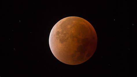 This is also a 'blood moon' because of a lunar eclipse in australia, western america and southeast. BMKG Ajak Masyarakat Indonesia Amati "Super Blue Blood ...