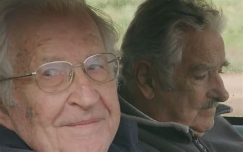 Un inédito encuentro lleno de sabiduría. Noam Chomsky y Pepe Mujica protagonizan documental mexicano